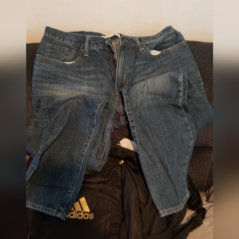 Gap - Picture 4 of 4